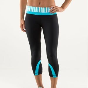 Lululemon Run:Inspire Crop II